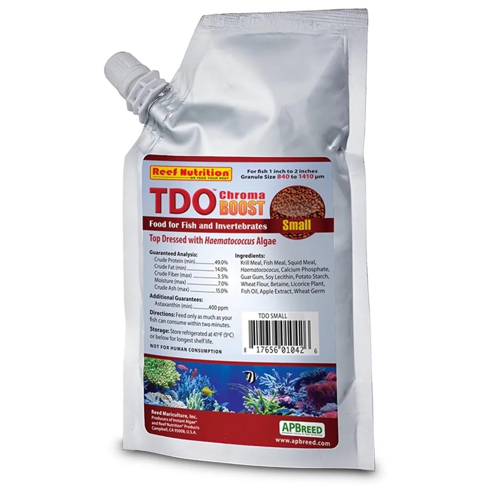 Reed Mariculture TDO Chroma Boost pellet close-up promotes color-enhancing nutrition for 1-2 inch reef fish