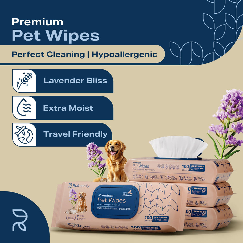 REFRESHIFY dog wipes close-up applying on fur for gentle cleansing on sensitive skin