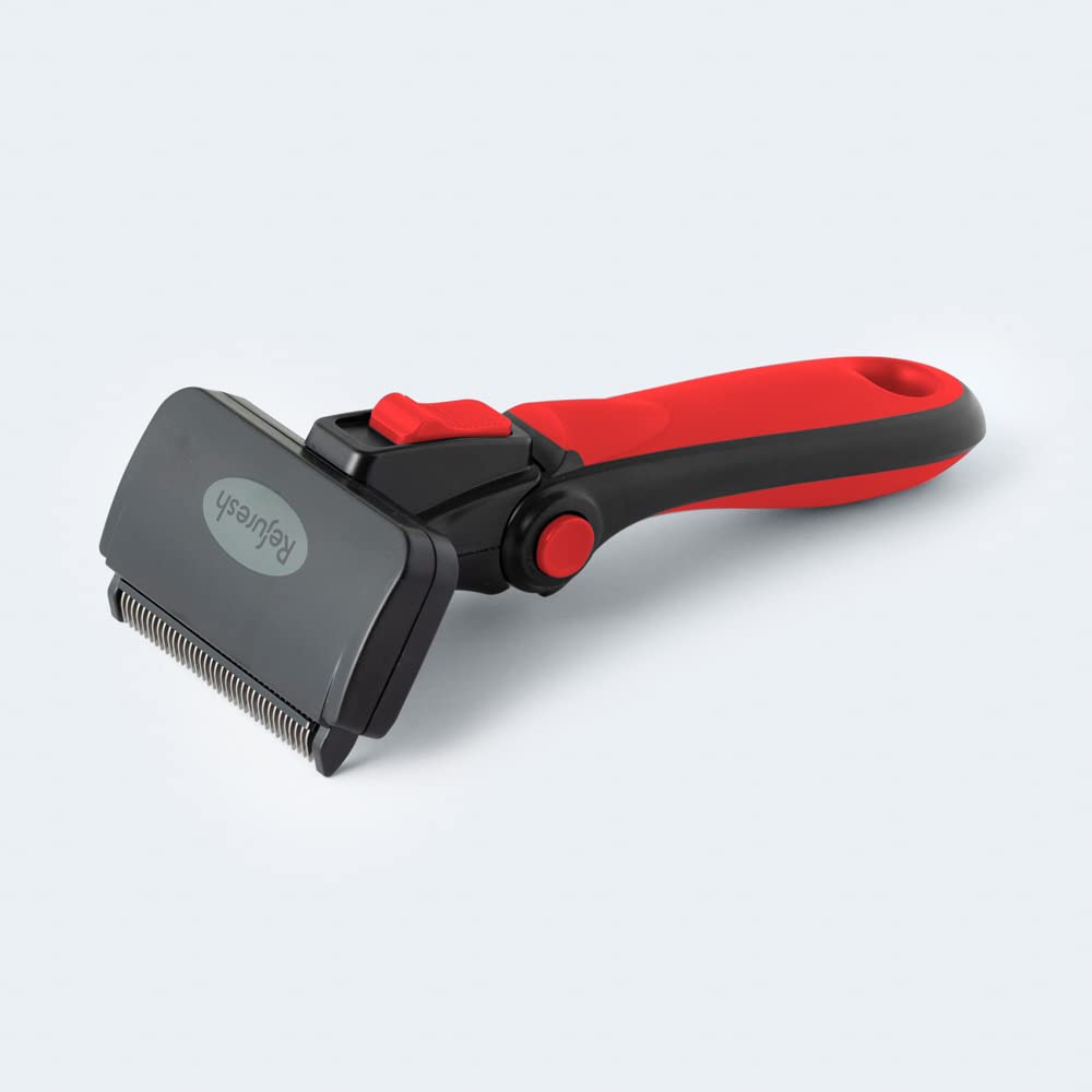 Refuresh Deshedding Brush easy-clean feature with single-swipe disposal button for quick maintenance.