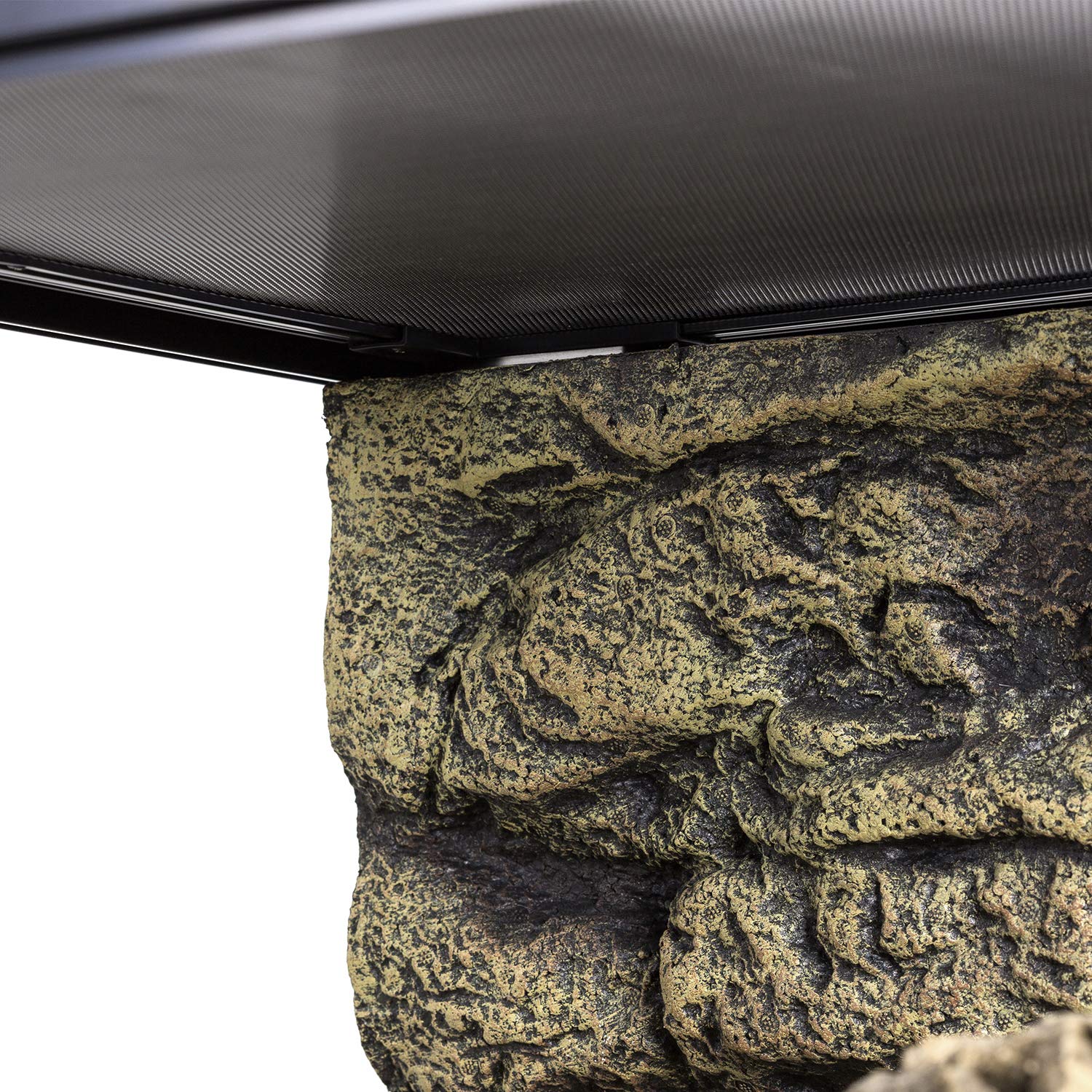 Knock-down assembly for REPTI ZOO terrarium enables quick setup and transport.