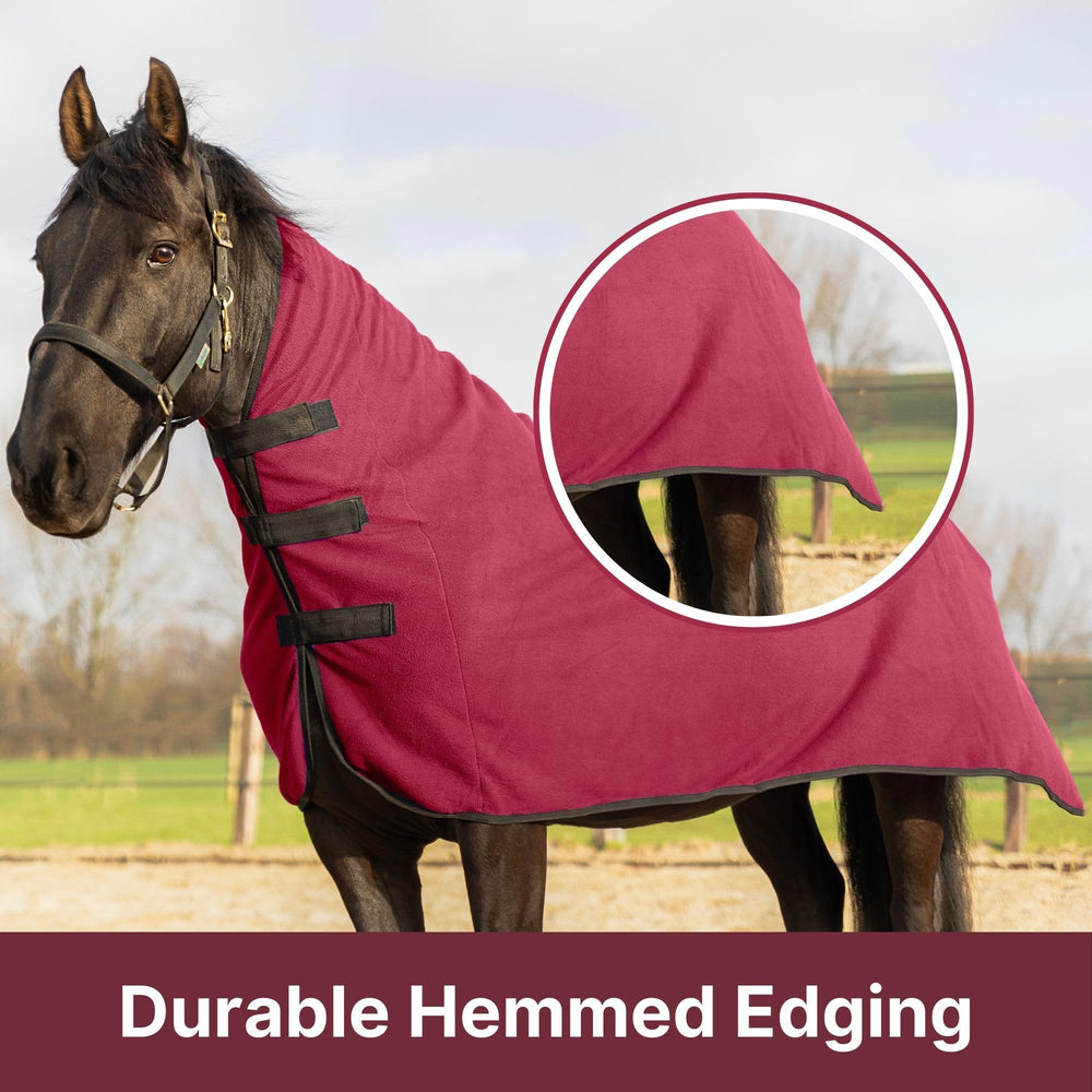 RESISTANCE contour cooler tail cord image highlights added stability during turnout.