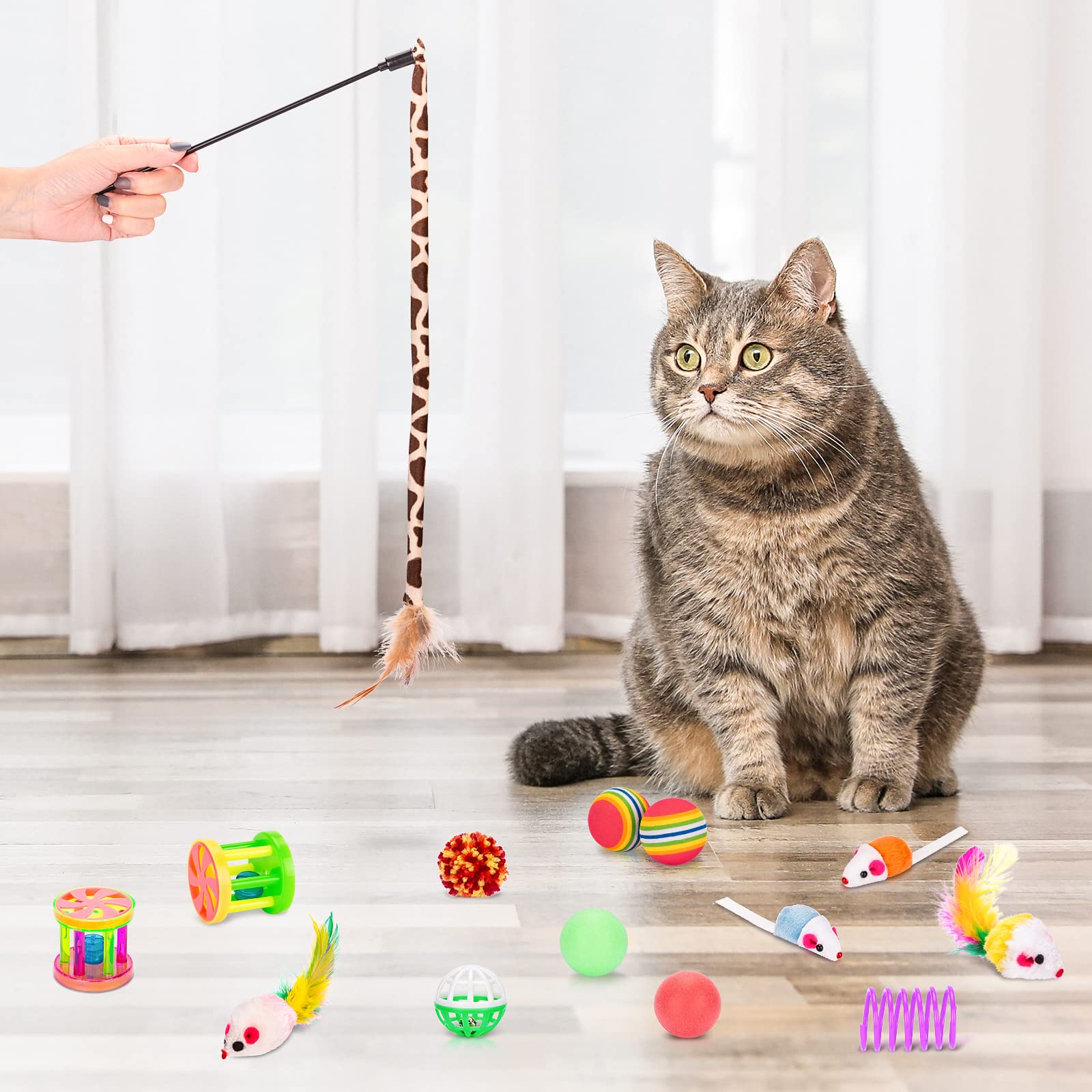 Retro Shaw collapsible cat tunnel folds quickly for tidy storage