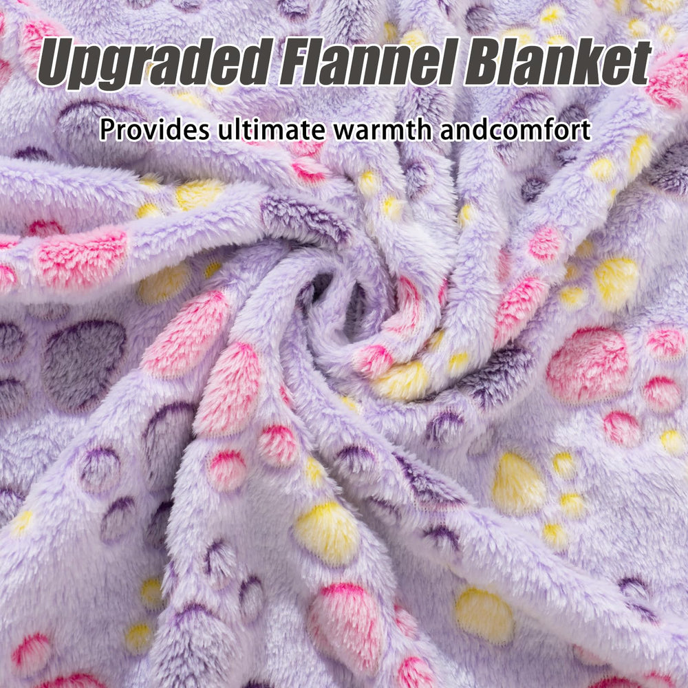 Rezutan blanket designed for kennels and beds, keeping pets snug
