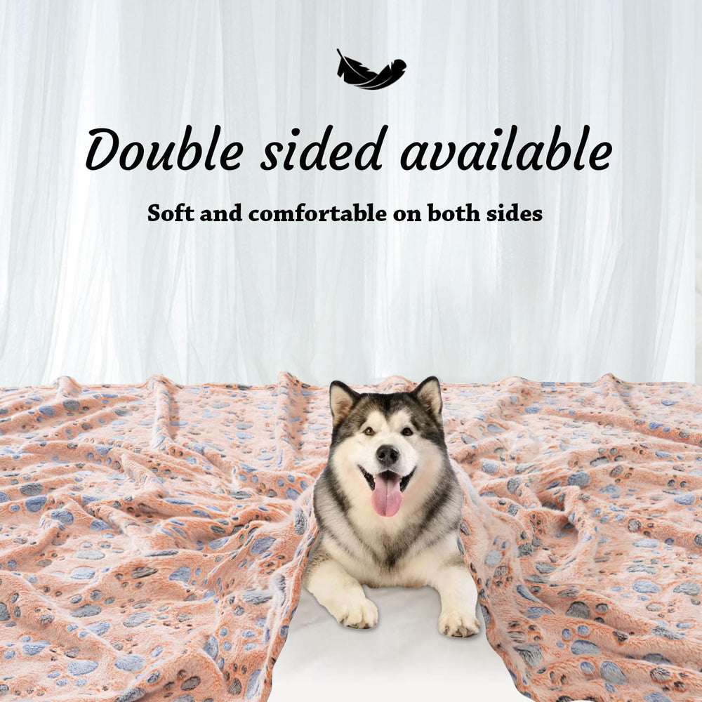 Rezutan dog blanket helps keep fur off furniture in home settings
