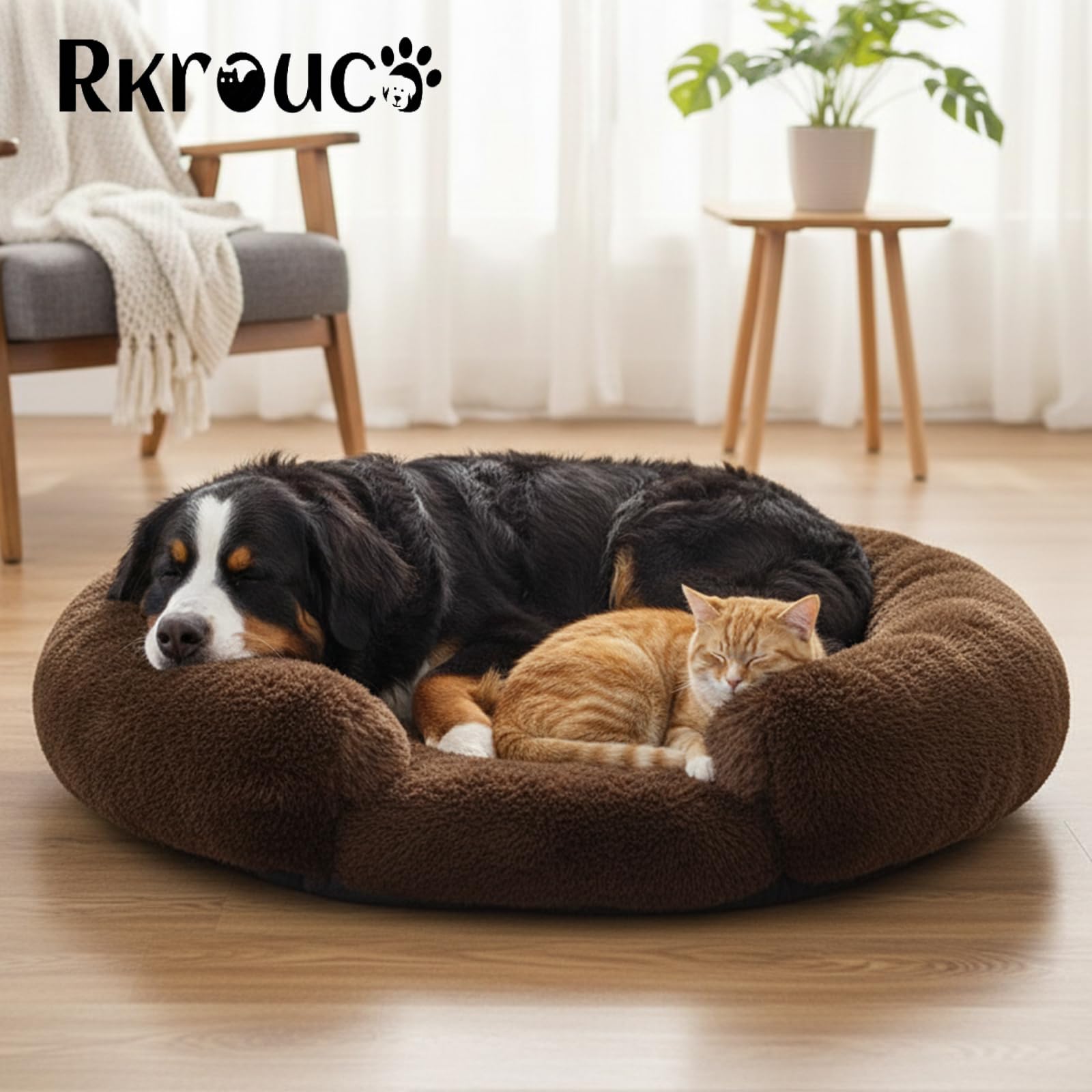 Rkrouco donut bed inner pad removable for easy washing.