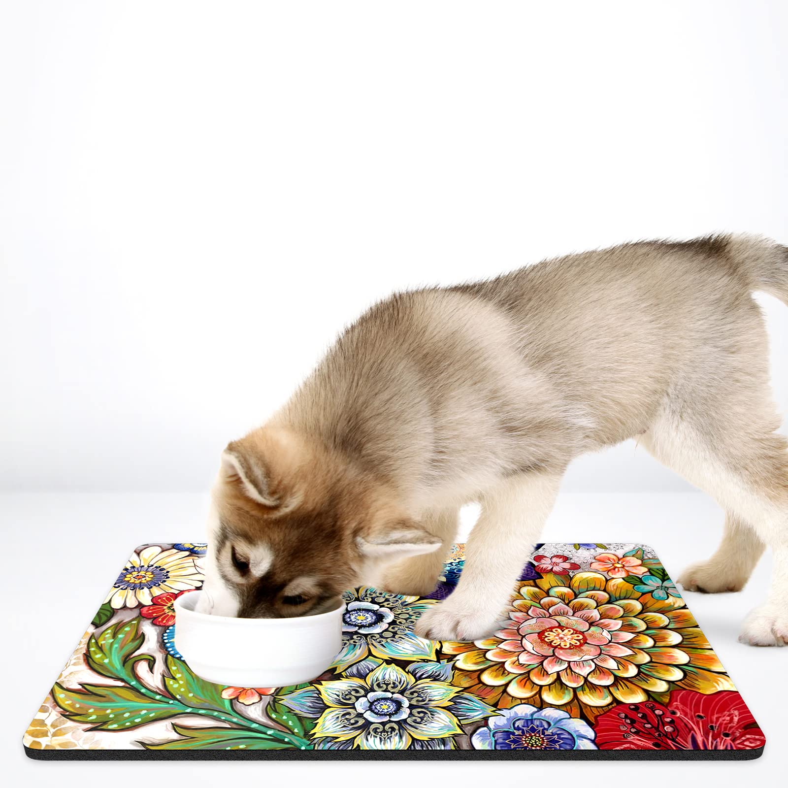 Rnivvi dog food mat suited for small to medium dogs and cats during feeding.