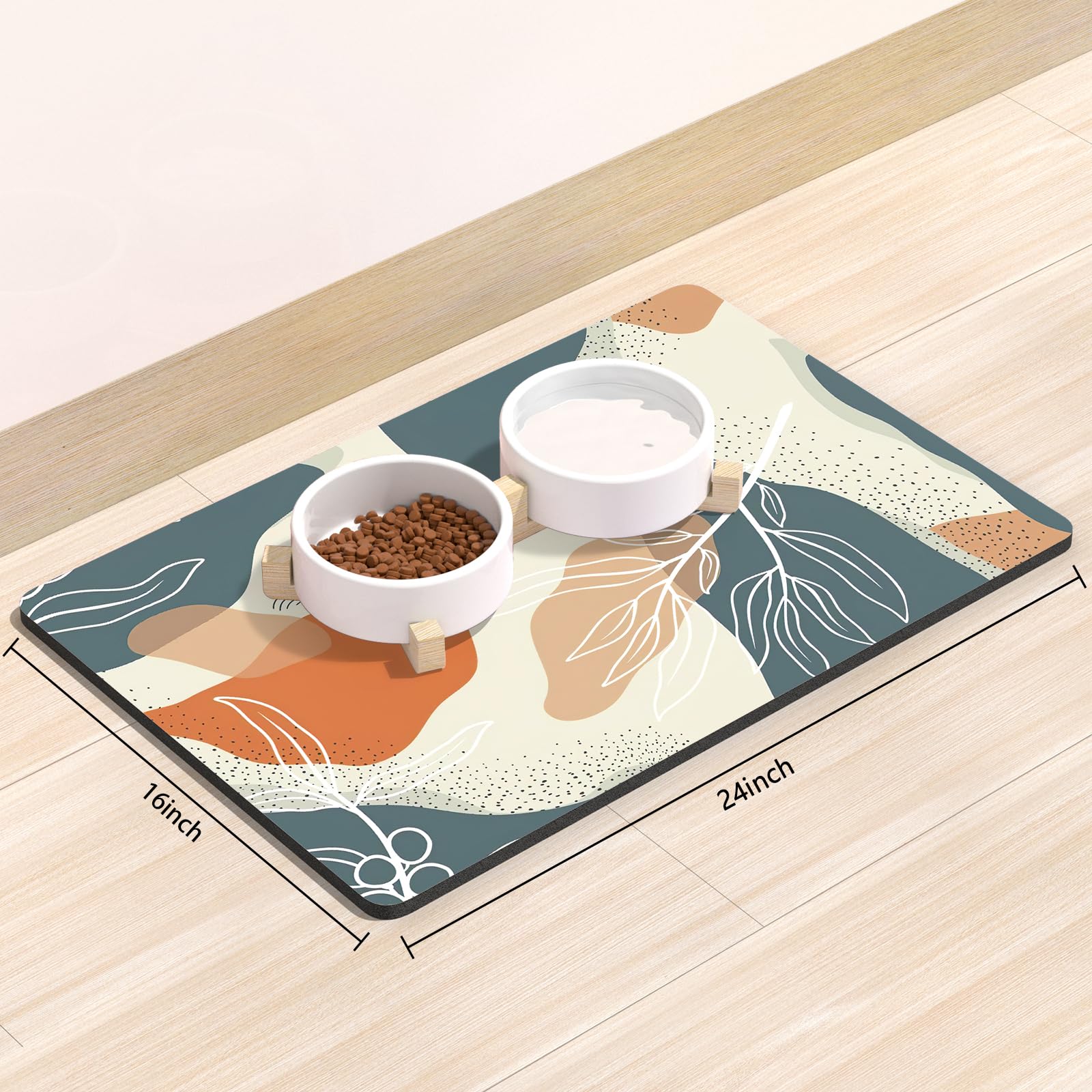 Rnivvi anti-slip dog mat with rubber backing prevents sliding during meals.