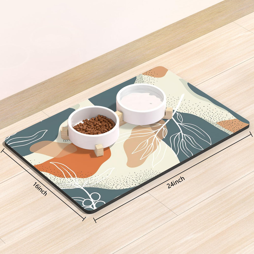Rnivvi anti-slip dog mat with rubber backing prevents sliding during meals.