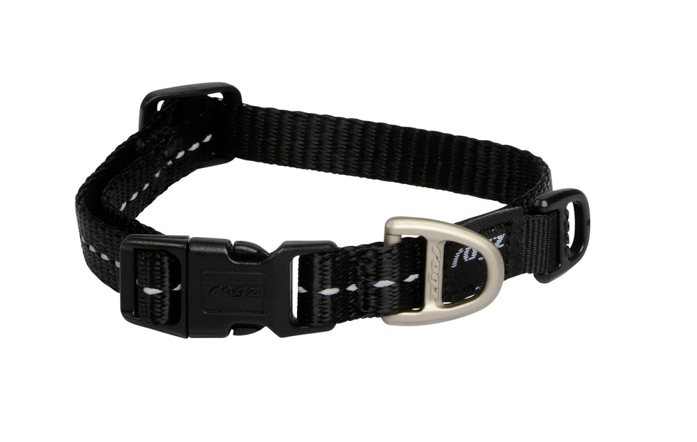 Rogz reflective landing strip collar blue LLT closeup emphasizing comfortable load distribution
