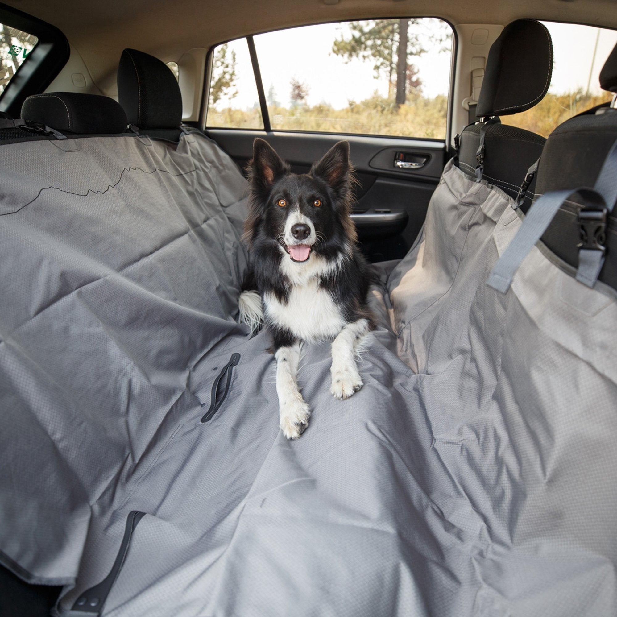 Ruffwear Dirtbag mesh window improves airflow and visibility for calmer rides