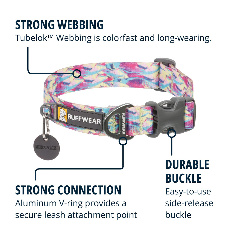 Ruffwear Front Range collar silicone tag silencer reduces jingling during strolls.