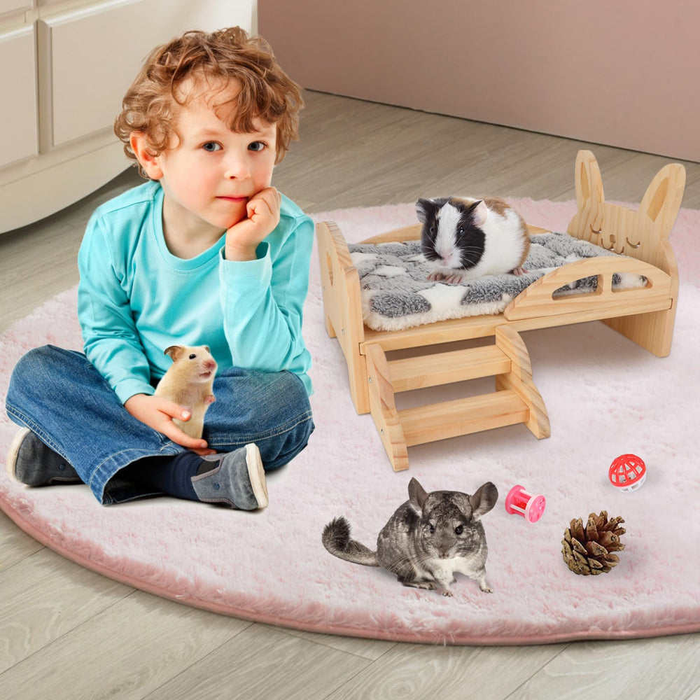 Rypet usable area 7.8x12.5 inches helps you plan space for small pets.