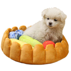 S-Lifeeling Tart pet bed closeup reveals plush faux fur for soothing naps.