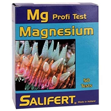 Salifert Magnesium Profi-Test in use shows magnesium reading to support calcium balance.