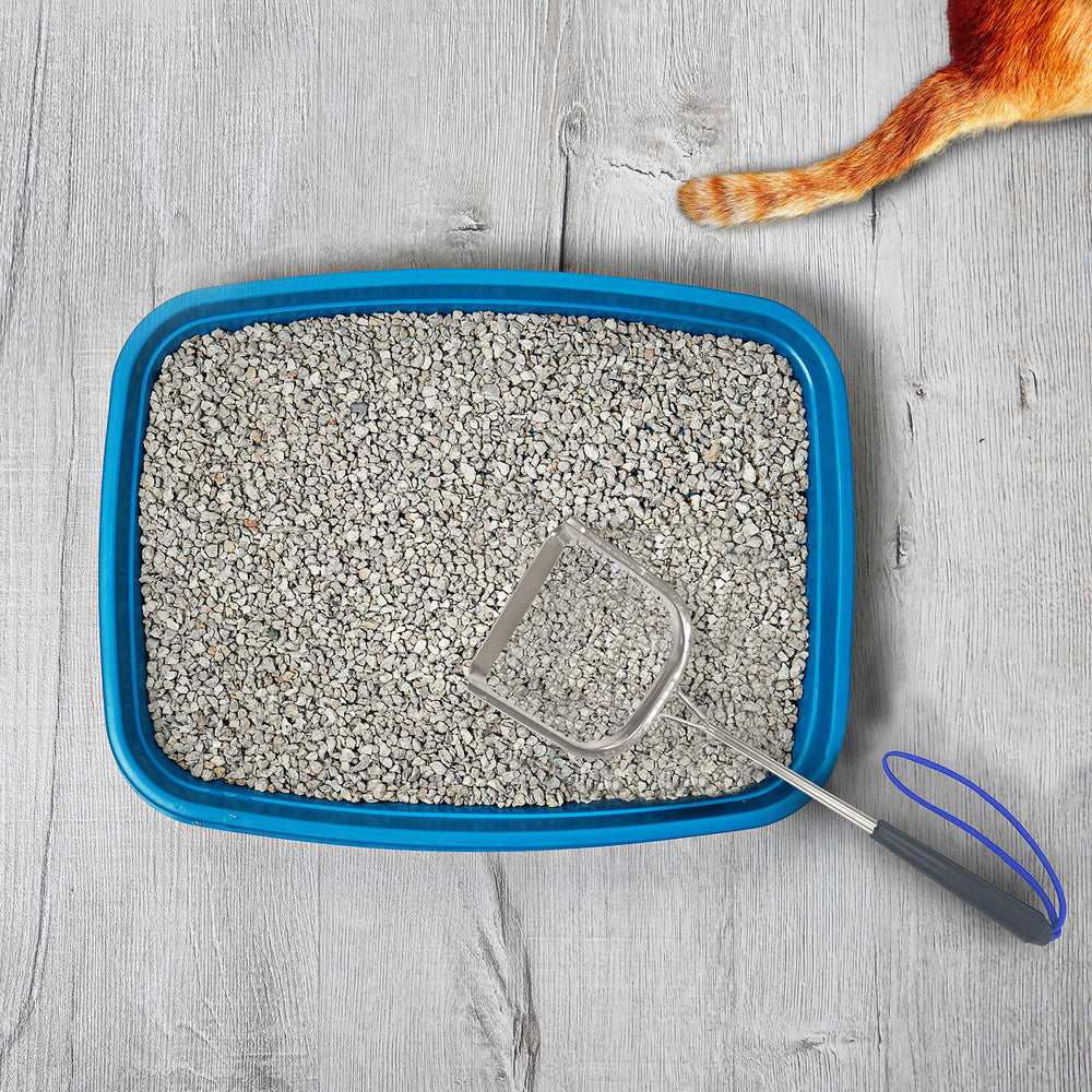 Sand Dipper easy-clean lightweight scoop eases routine litter maintenance.