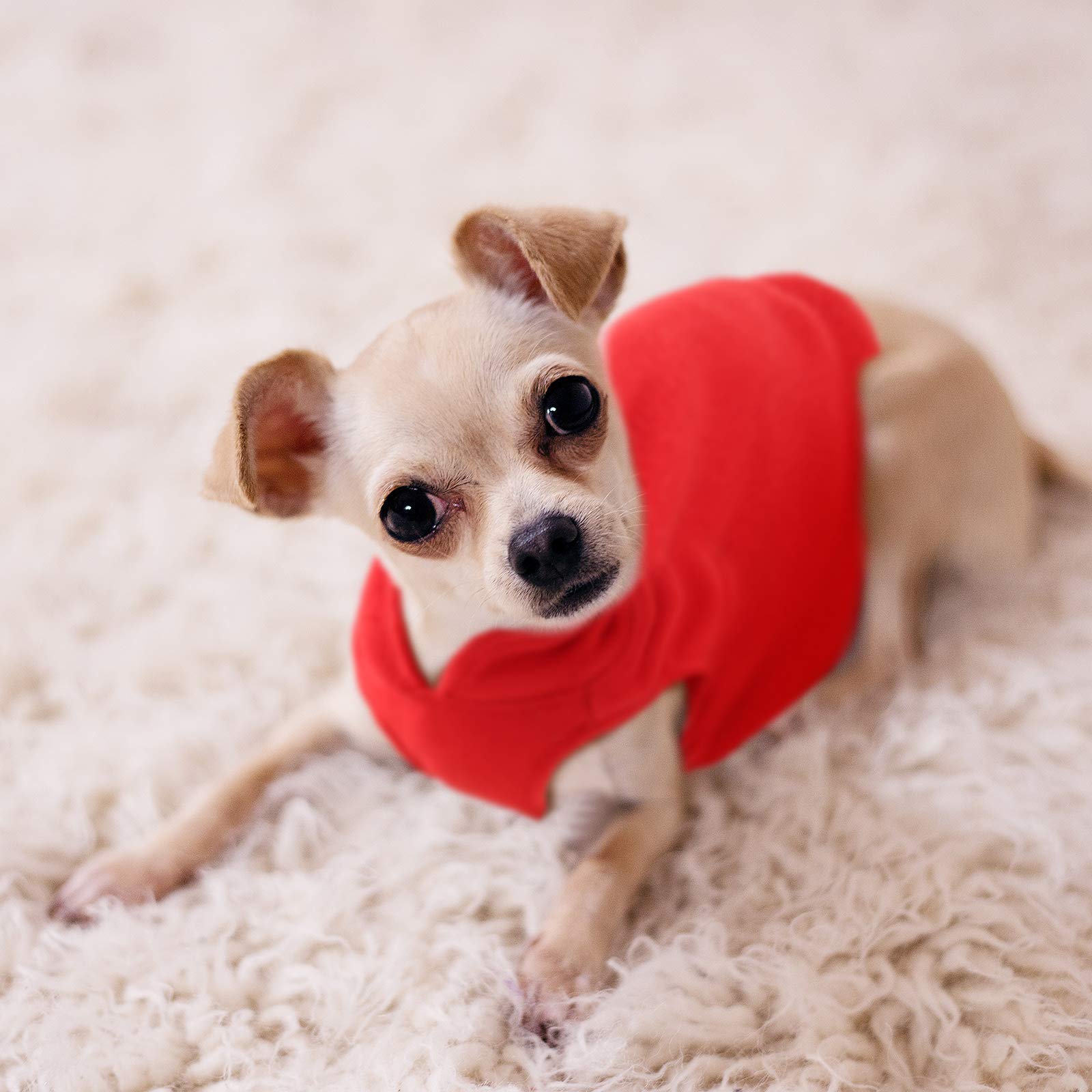 SATINIOR durable fleece fabric resists fading after multiple washes.