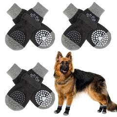 SCENEREAL dog socks show paw width 3.5in with improved grip on slick floors.