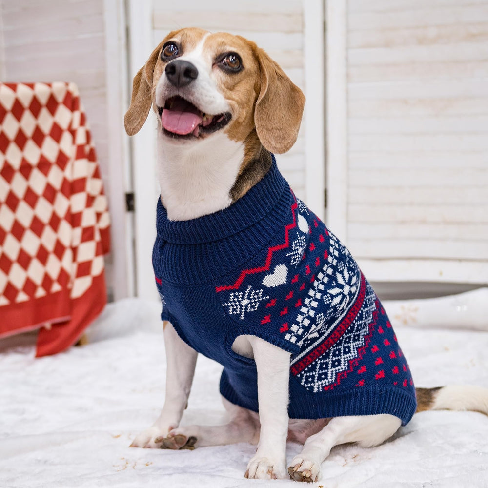 SCENEREAL dog sweater pattern-hearts-snowflakes adds festive style and charm.