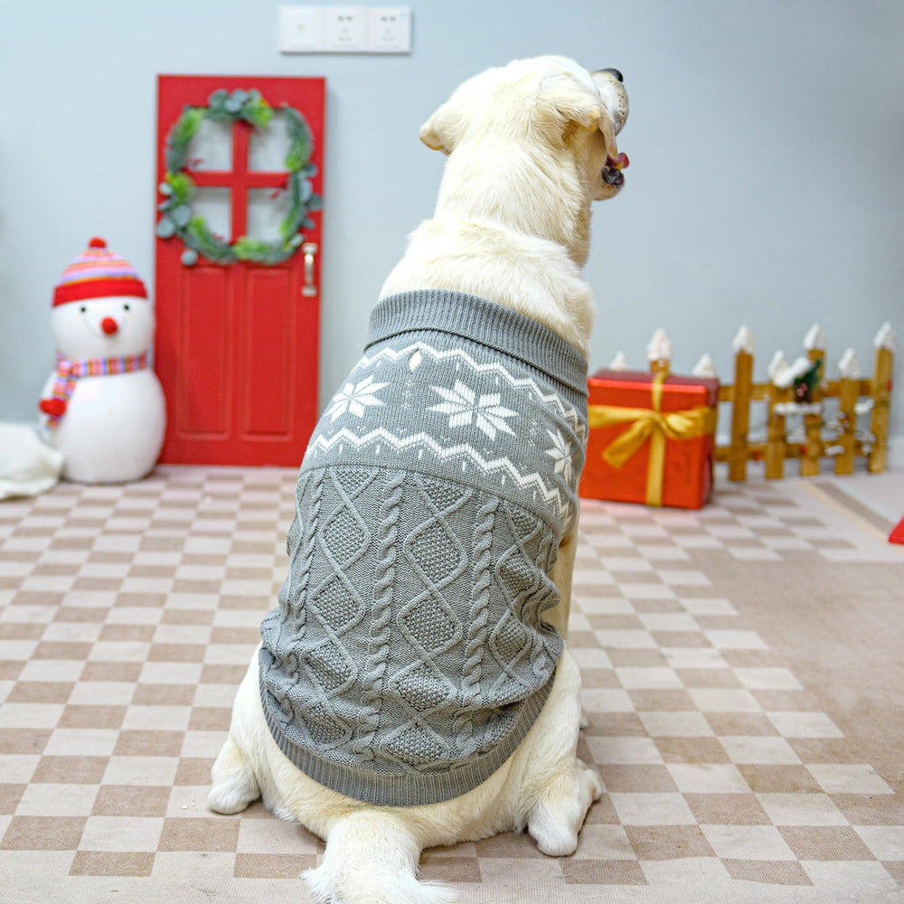 SCIROKKO warm-winter-dog-sweater-worn-on-dog-grey illustrates everyday warmth