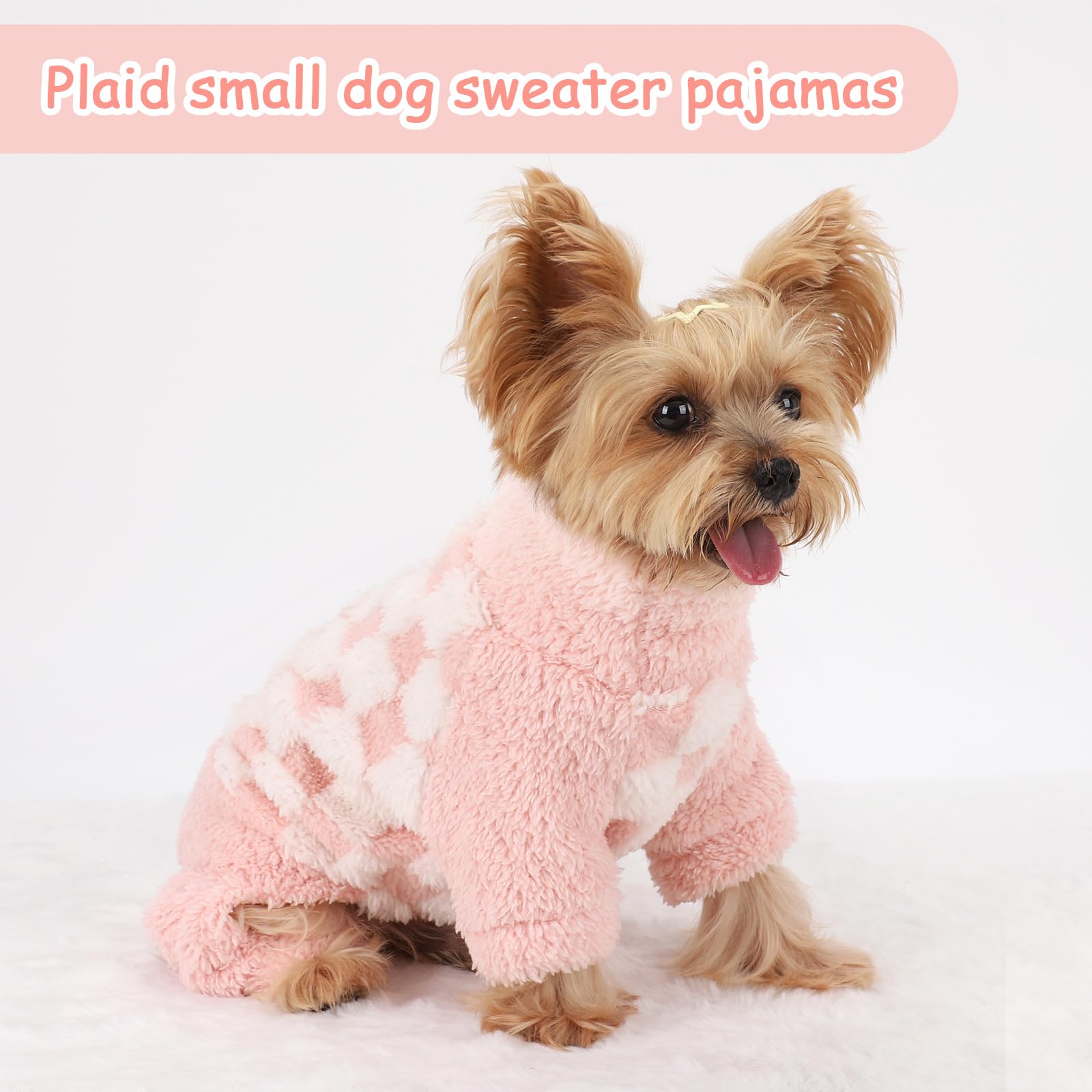 Sebaoyu model wearing pink plaid pajama—cute, practical fit.