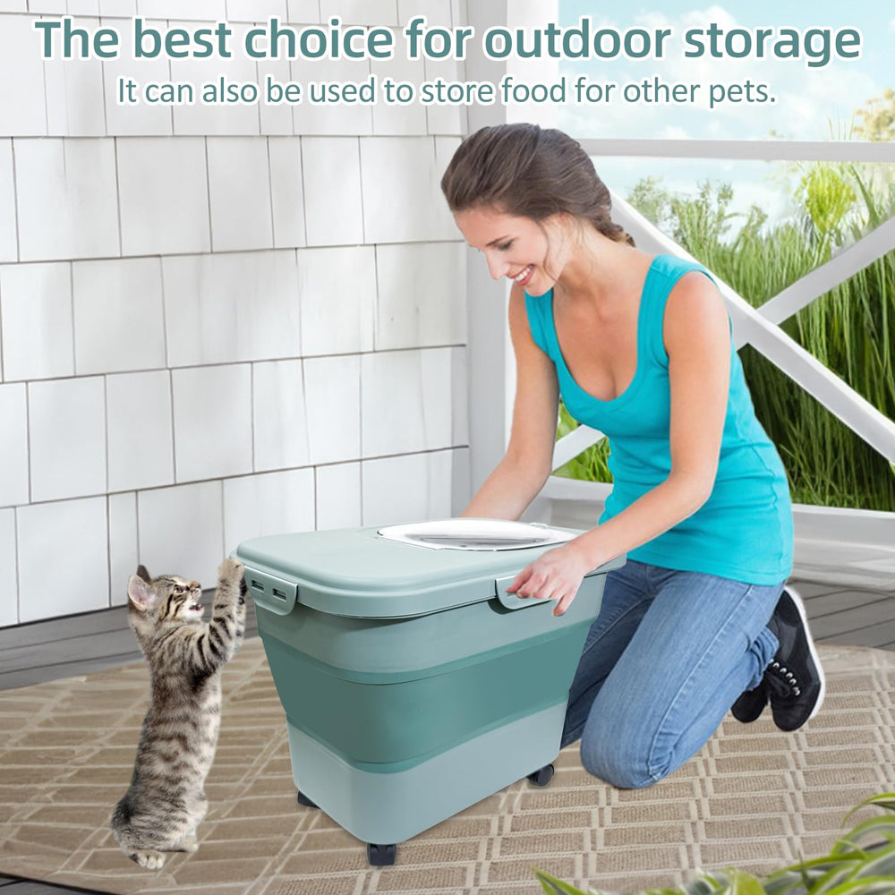 SECOAT waterproof moisture-resistant design protects litter and bag.