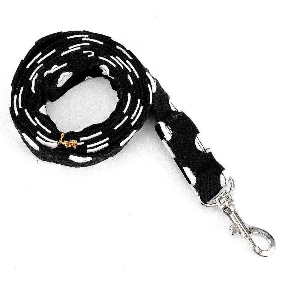 SELMAI lightweight durable construction supports everyday wear without bulk.