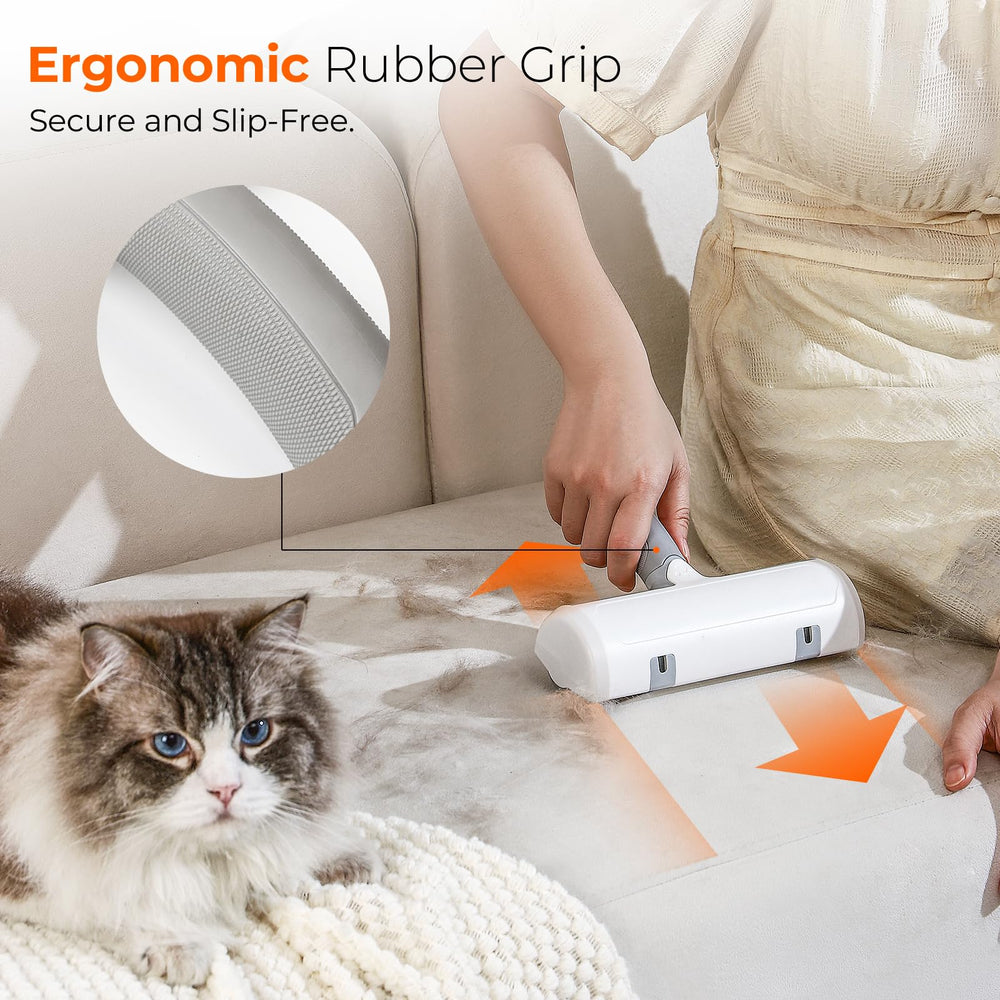 SESAMIU travel-compact roller ideal for on-the-go pet hair touch-ups.
