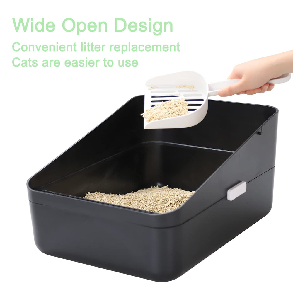 Sfozstra black litter pan in corner demonstrates space-friendly design.