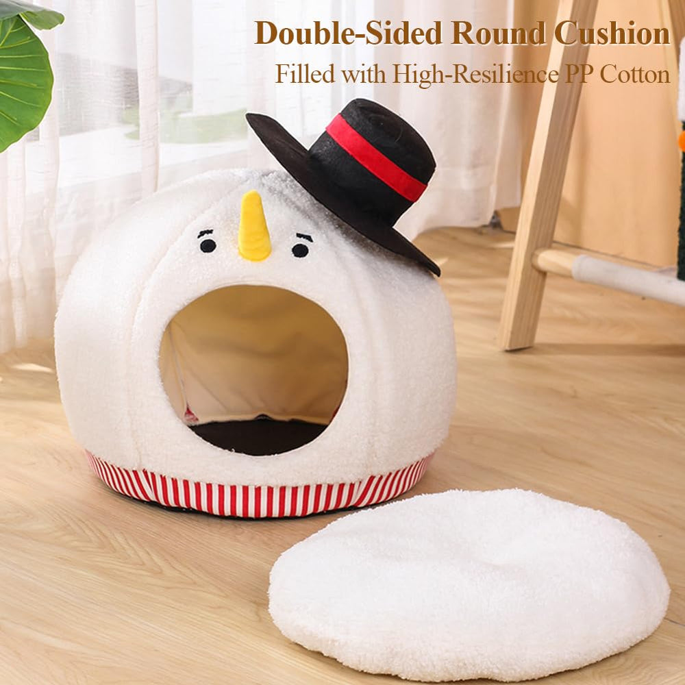 Shapeazy snowman cat bed washable mat ready for quick cleaning.