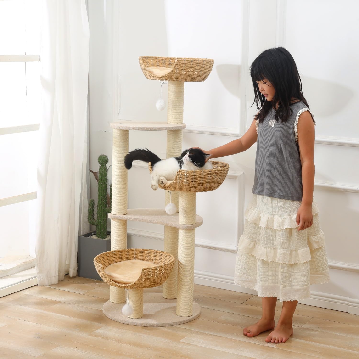 SHENGOCASE cat tree sisal post offers claw relief and furniture protection.