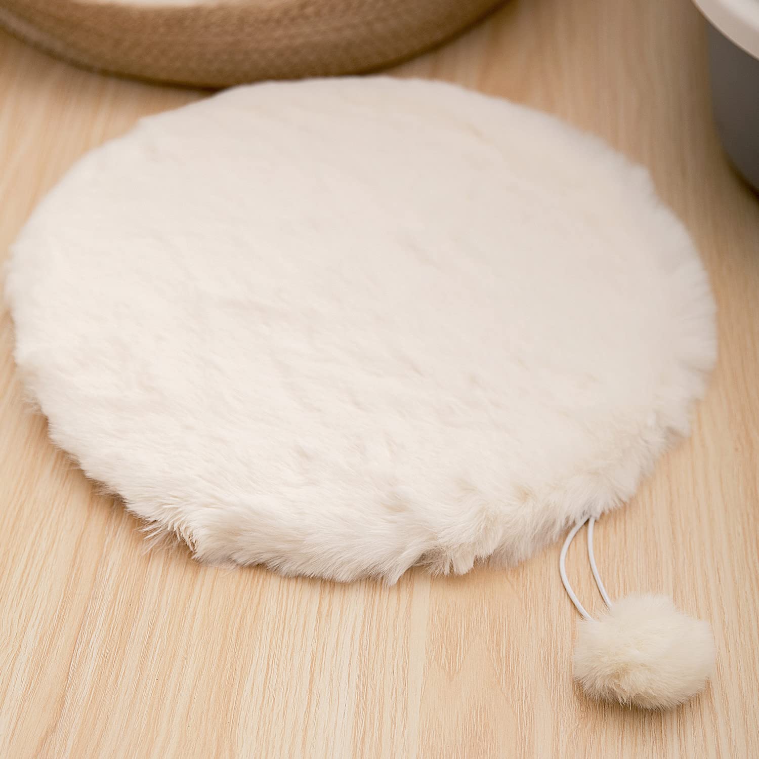 SHENGOCASE faux rabbit fur texture closeup shows ultra-soft feel for cuddling.