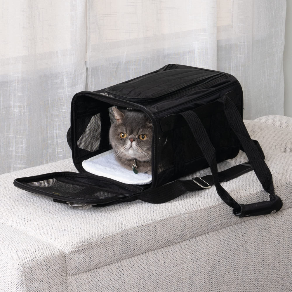 Sherpa Original Deluxe Small airline-approved design streamlines boarding.