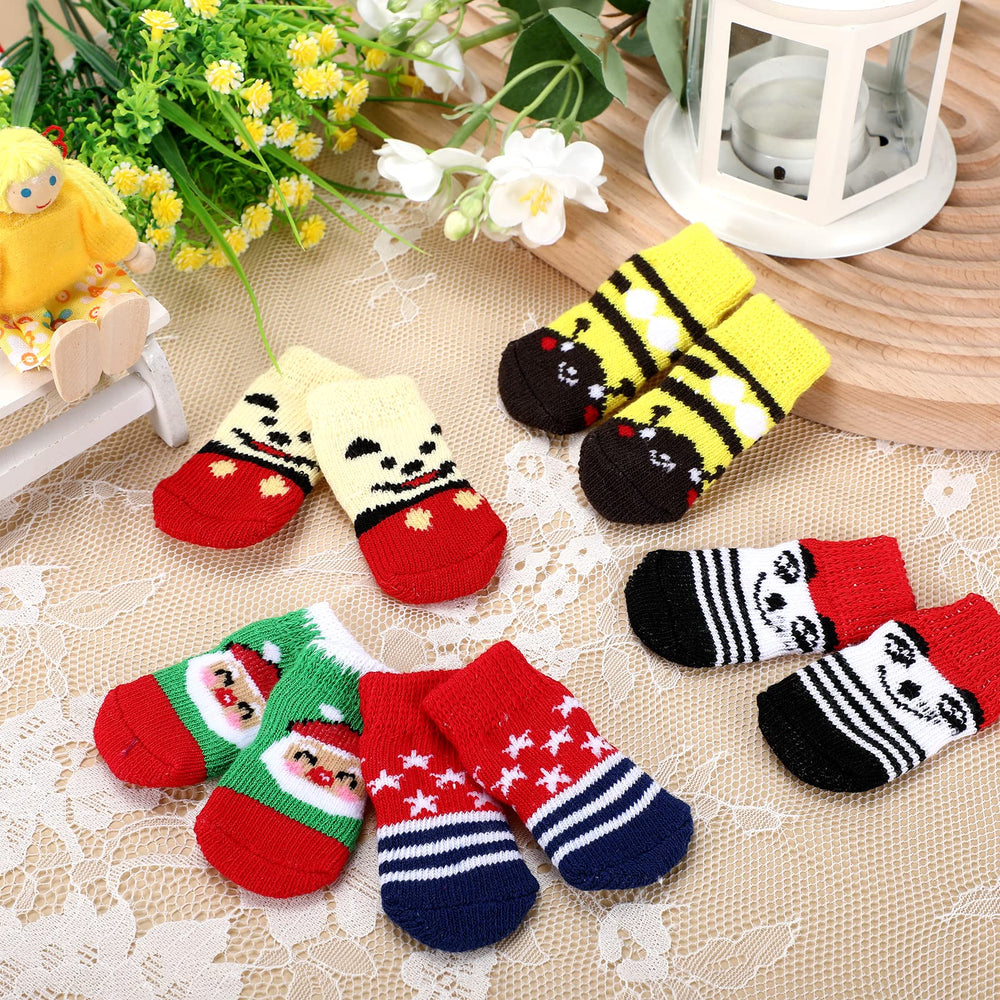 Sieral dog socks fabric close-up show breathable cotton for pet comfort indoors.