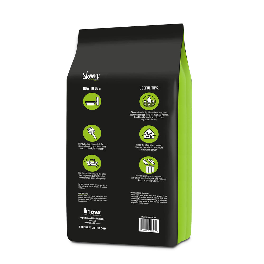 Skoon Original setup demonstrates odor control in a typical litter box.