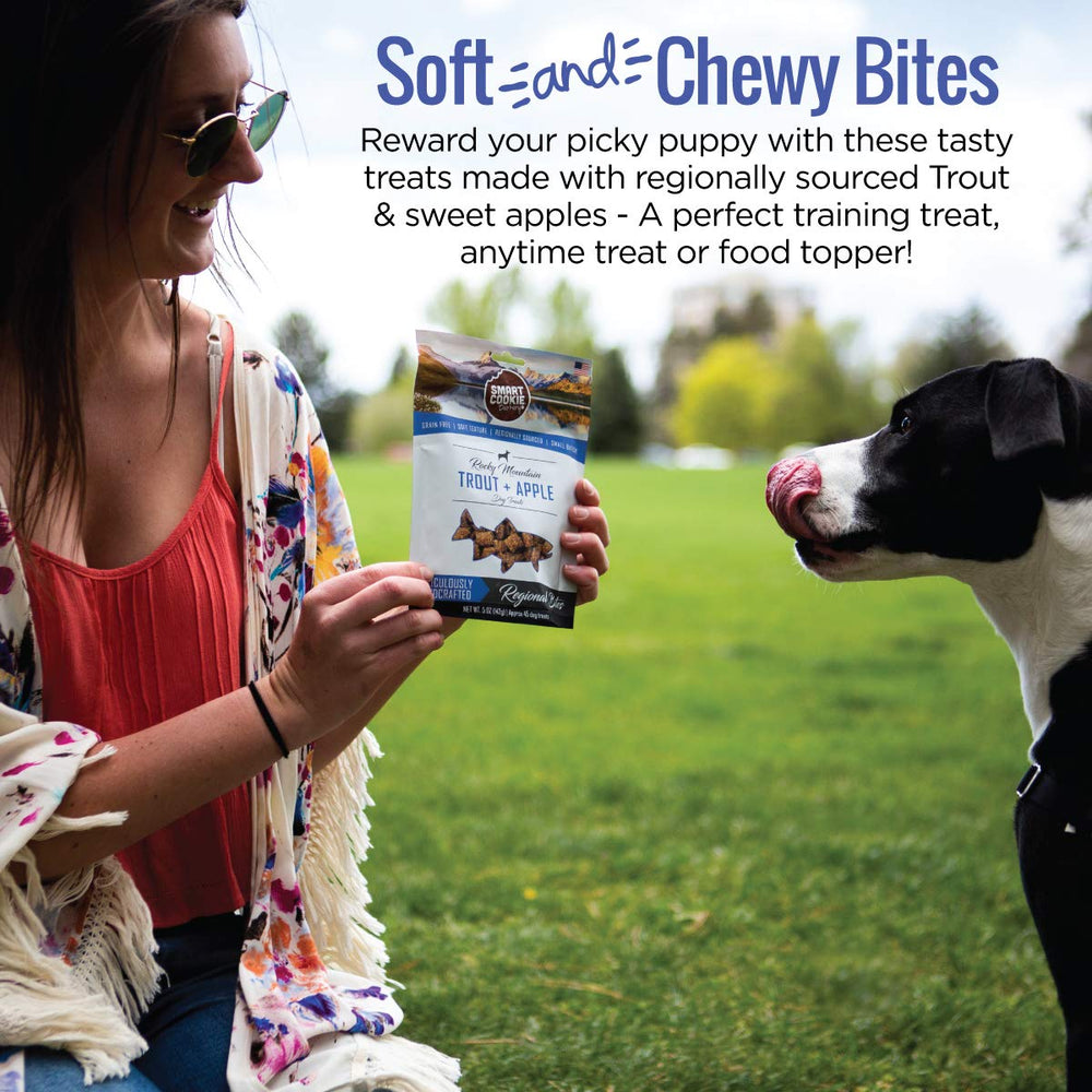 Smart Cookie Trout-Apple training treats dog during training session
