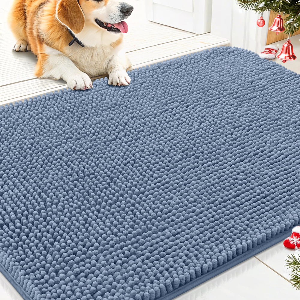 Smiry dog door mat close-up showing absorbent chenille trapping moisture at entryways