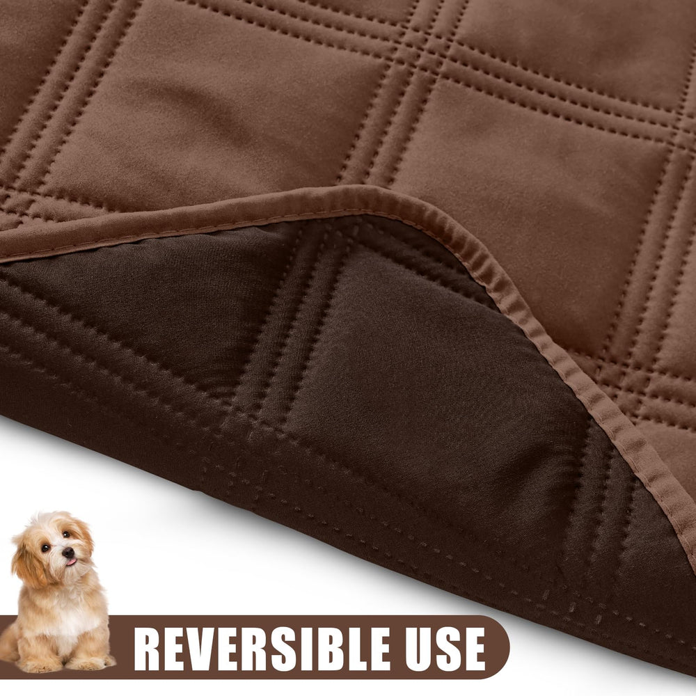 Smiry leakproof inner layer protects furniture from accidents while staying comfortable.