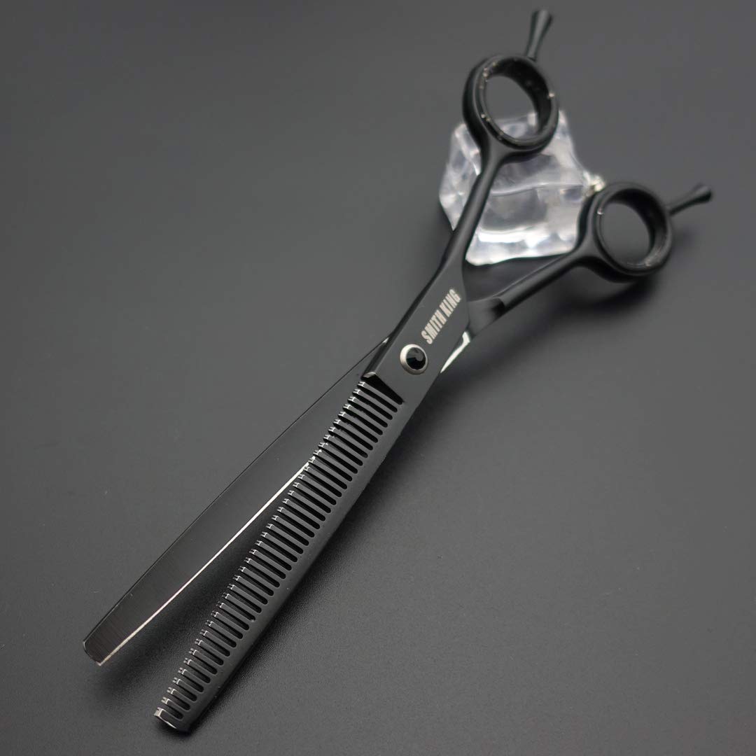 Smithking grooming set case keeps tools organized and protected