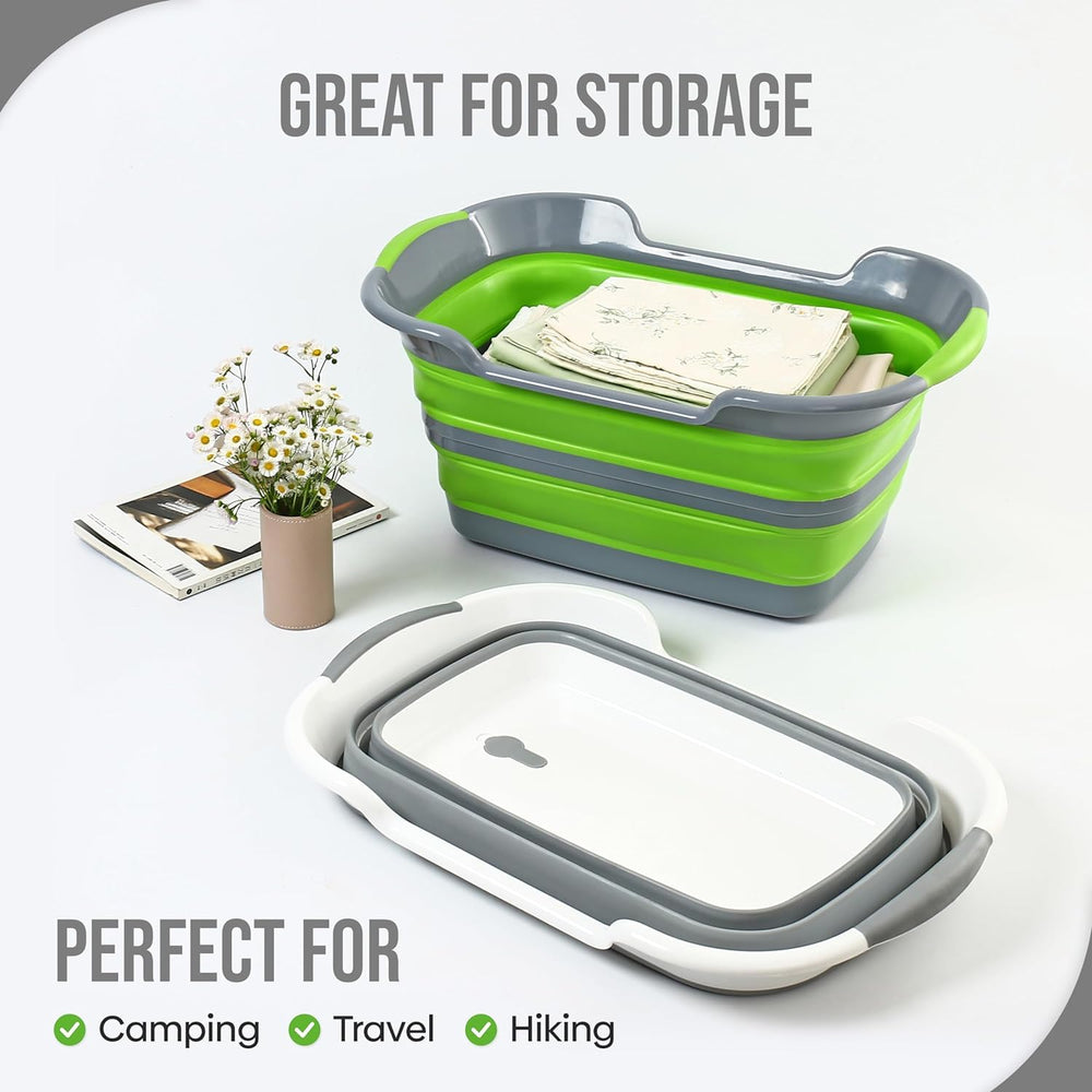 Smoochie pet bath tub keeps paws clean with easy rinsing.