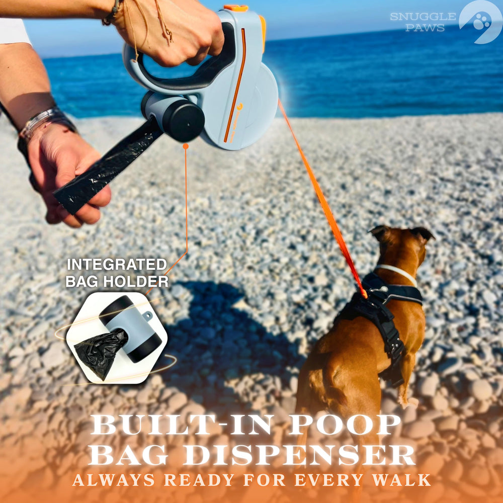 Snuggle Paws ergonomic non-slip handle offers comfortable grip as dogs pull