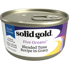 Solid Gold cat food taurine and vitamins label highlights balanced nutrition.