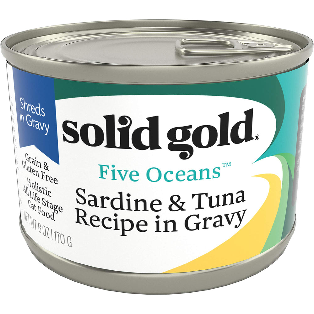 Solid Gold Five Oceans feeding time scene highlights easy serving for cats of all ages.