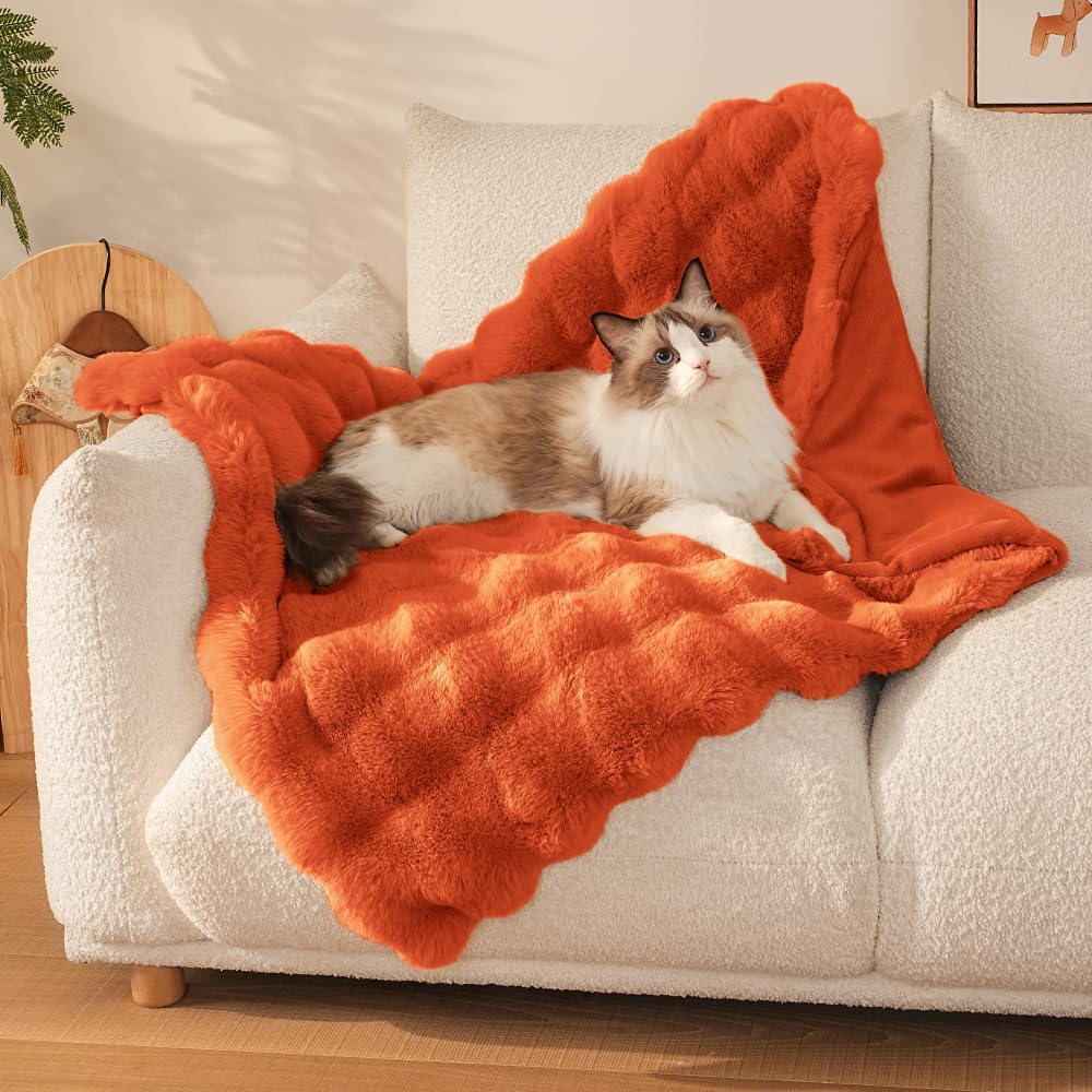 SOMAHE blanket shown in compact size options display