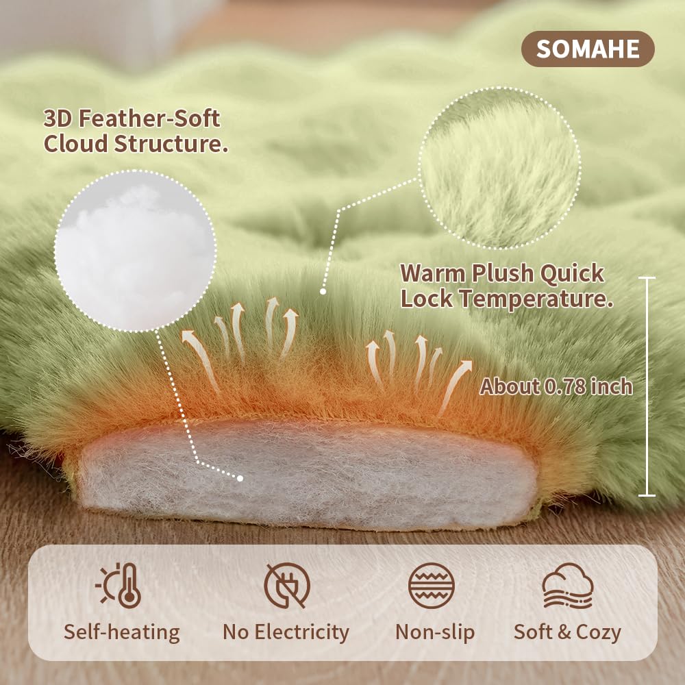 SOMAHE cat bed non-slip-silicone-base keeps the bed steady on smooth floors.