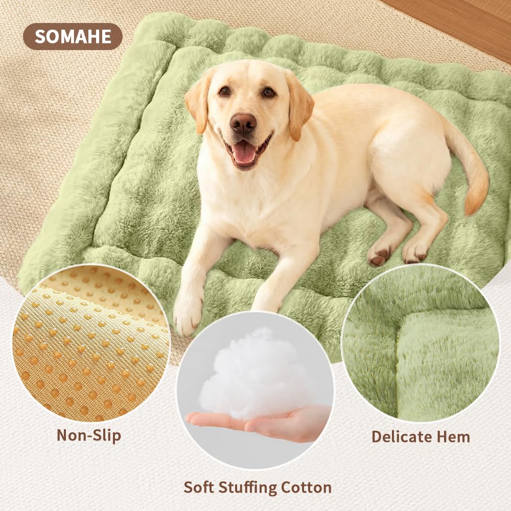 SOMAHE cat bed sofa-topper doubles as a plush couch protector for pets.