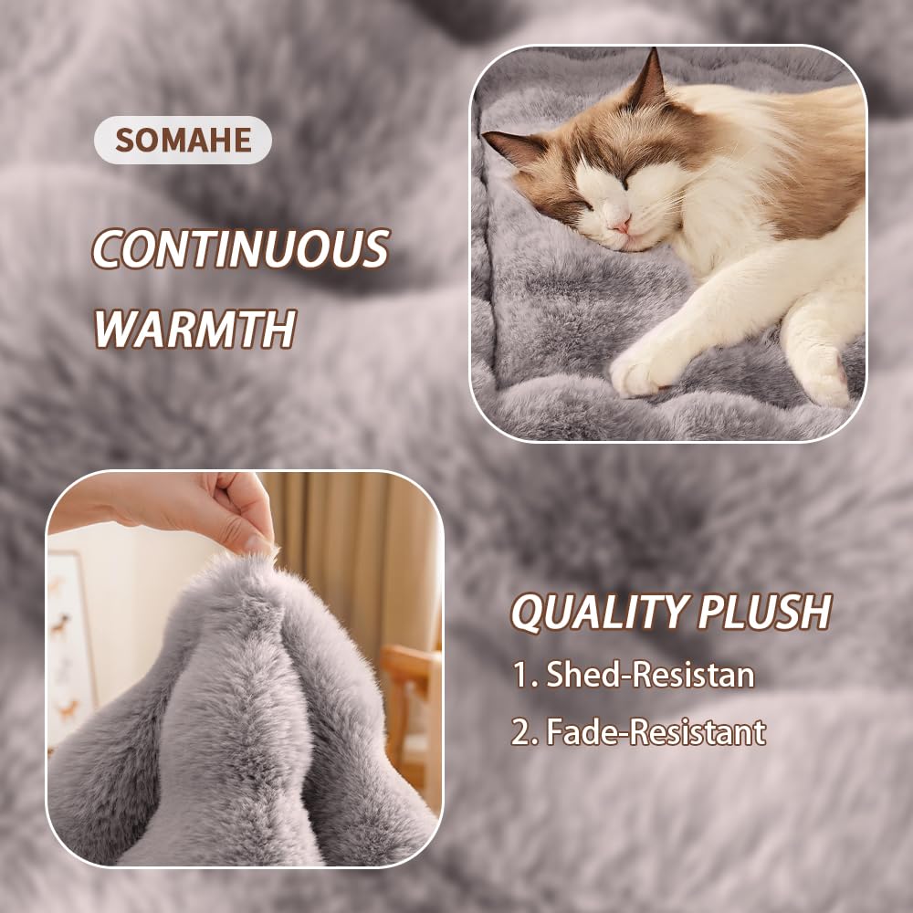 SOMAHE sofa topper – plush couch companion for relaxed pets.