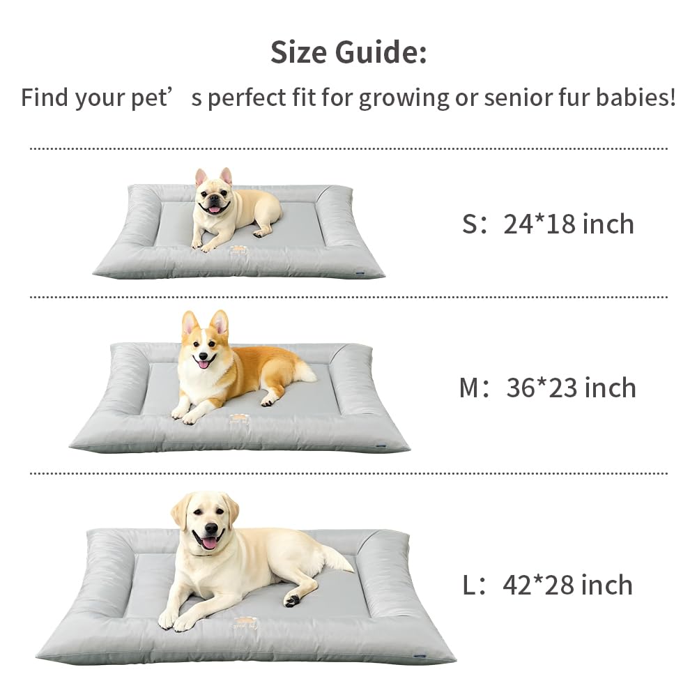 SOMAHE crate mat cleans easily with wipe-down and hand wash.
