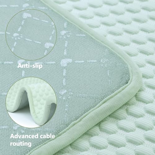 SOMOYA Sleep Mat demonstrates durable construction on a living room floor.