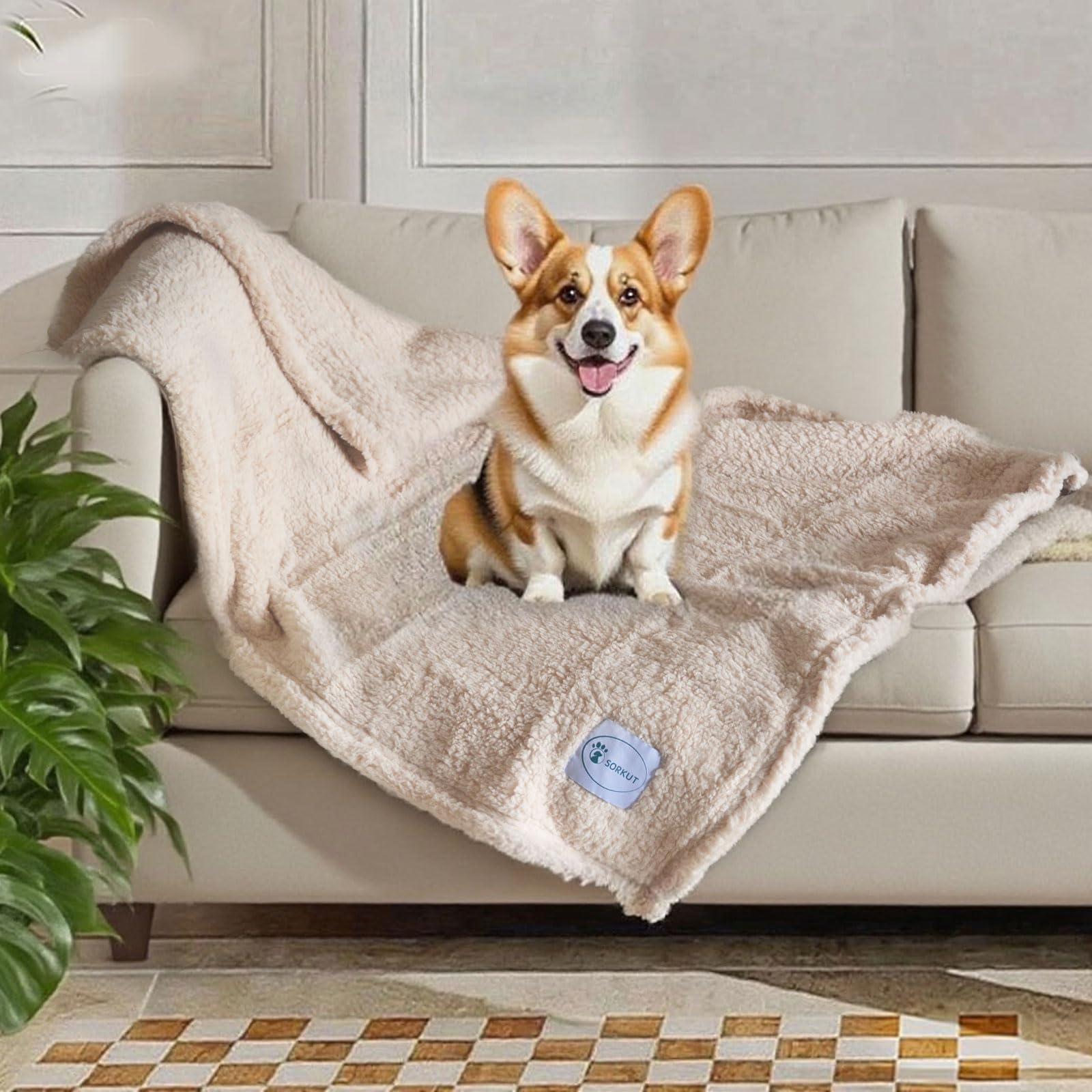 SORKUT travel blanket beige is lightweight for on-the-go comfort.