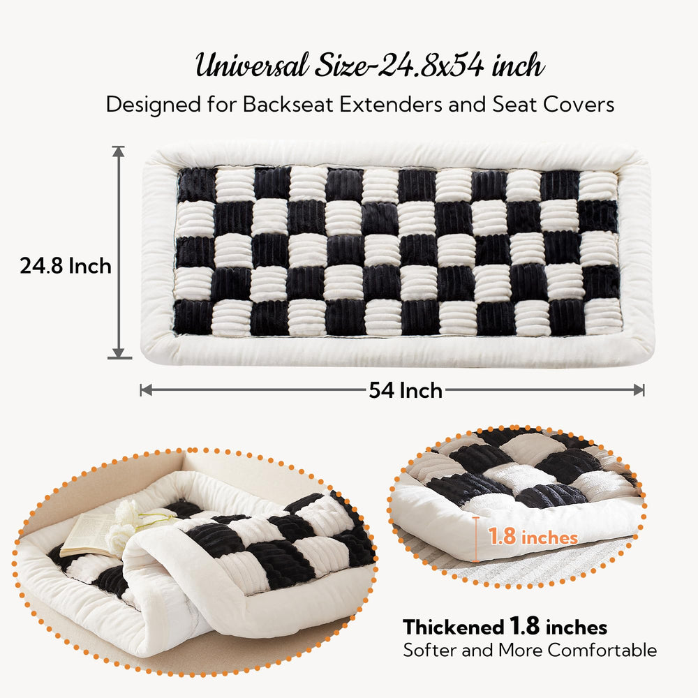 Soulbond Backseat Pet Bed Mat has a secure bottom to prevent shifting.